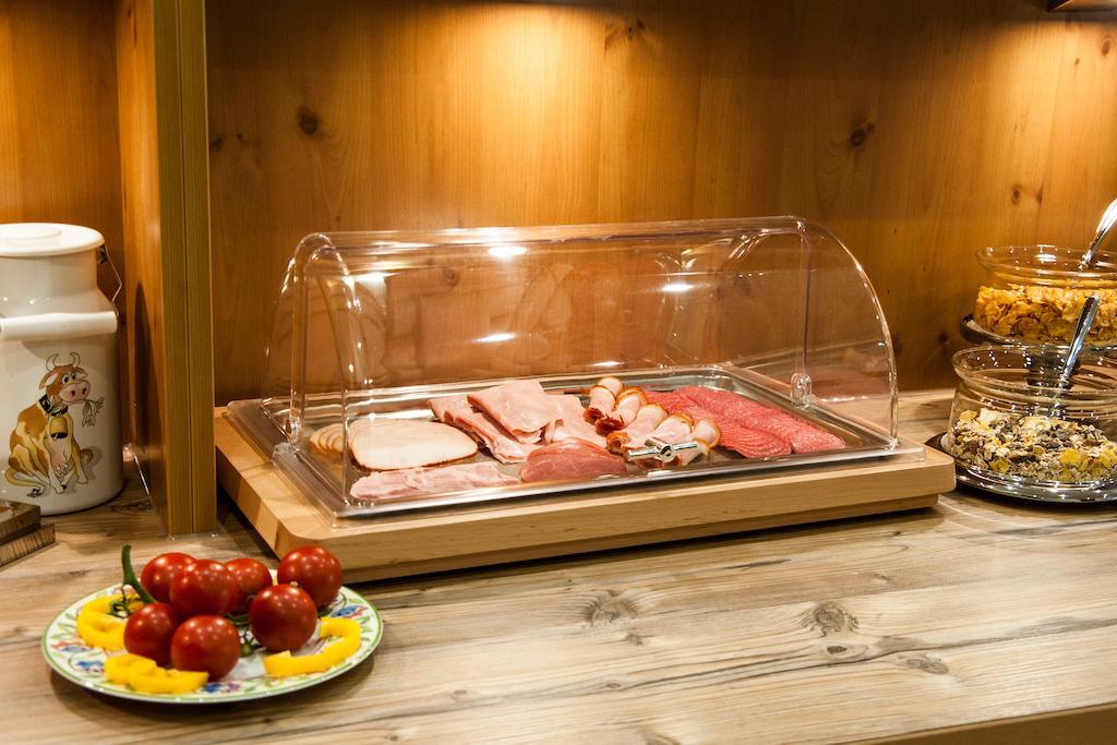 Landhotel Maximilian Berwick-Upon-Tweed Ngoại thất bức ảnh